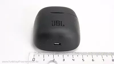 JBL TUNE 220 im Test 33