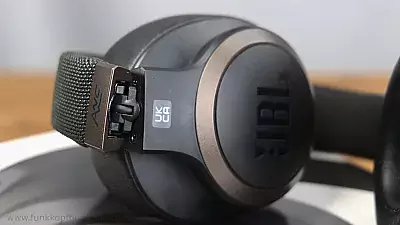 JBL LIVE-650-BTNC Gelenke aus Metall