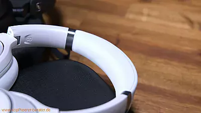 Kopfbügel des Real Blue NC