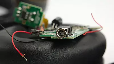 Bluetooth-Kopfhörer reparieren Akku 24