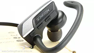 Knöpfe am Acorce 705C