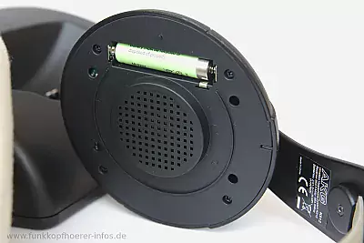 AKG K 912 Funkkopfhörer Akkufach