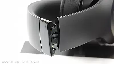 Beats Solo 3 wireless 42