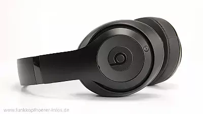 Beats Studio 3 23