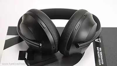 BOSE HEADPHONES 700