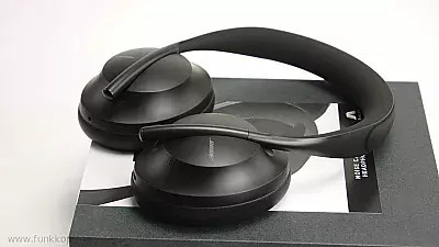 Bose Headphones 700