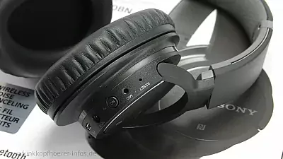 Sony MDR-ZX770BN 24