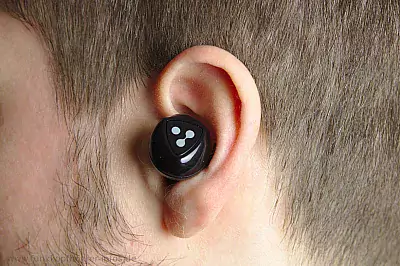 Syllable D900 MINI Ohr 4