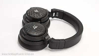 Gedrehte Ohrmuscheln