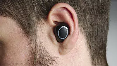 Kopfhörer im Ohr