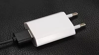 USB-Steckdosenadapter