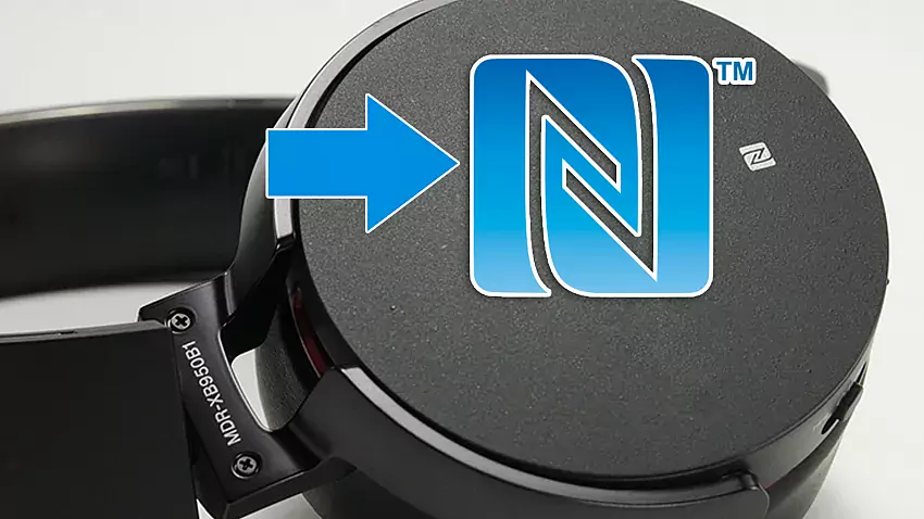 Kopfhörer mit NFC-Logo
